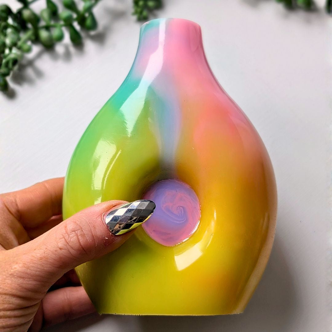 Loop Vase Mold